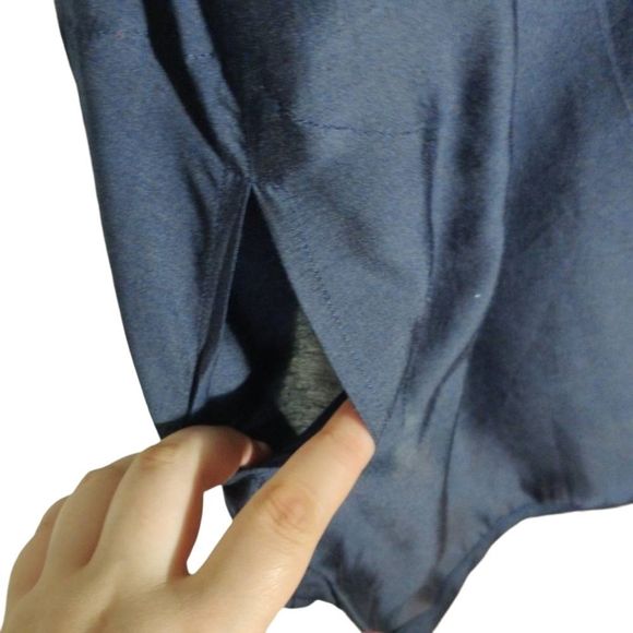 Sachin + Babi Navy Blue Sleeveless Blouse - Picture 3 of 5